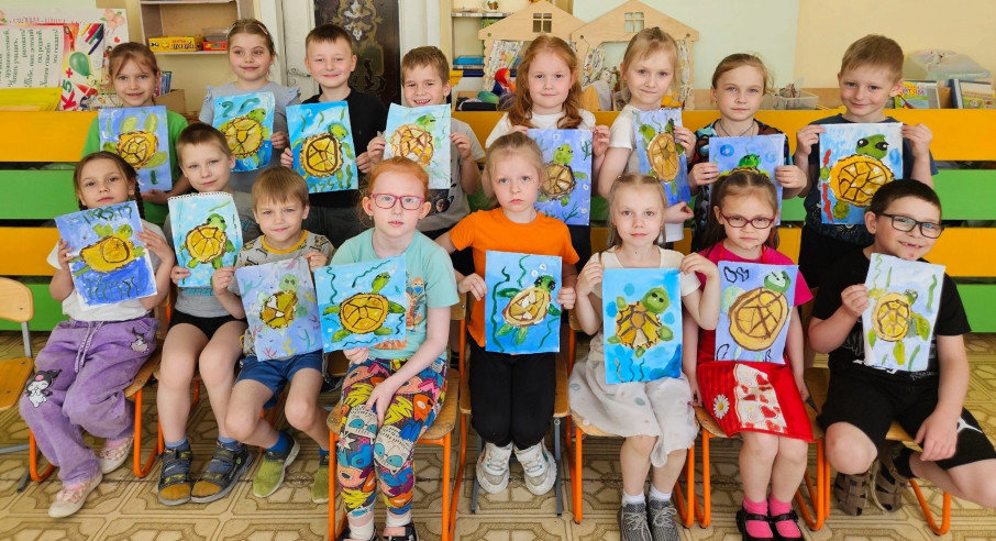 Воспитанники детского сада отметили всемирный день черепахи. Воспитанники детского сада отметили всемирный день черепахи.